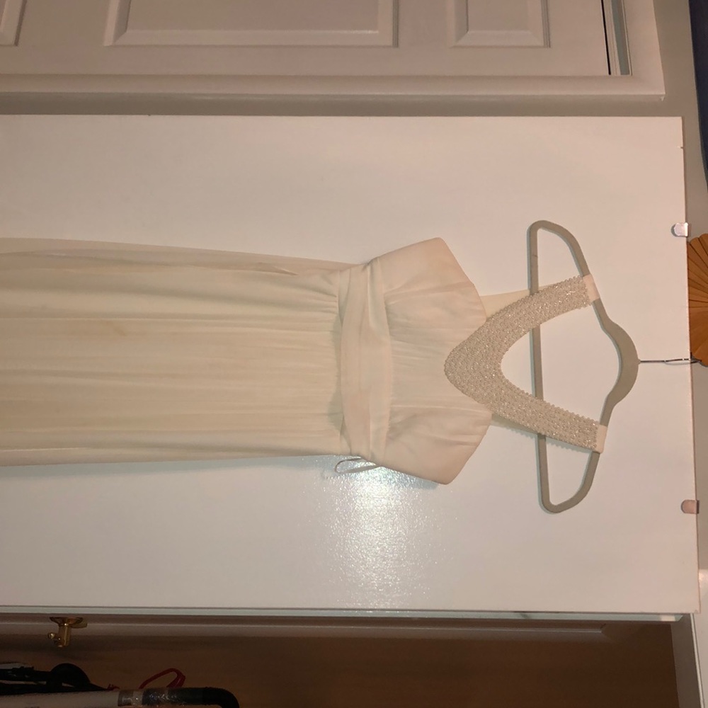 Amazingly stunning dress😍